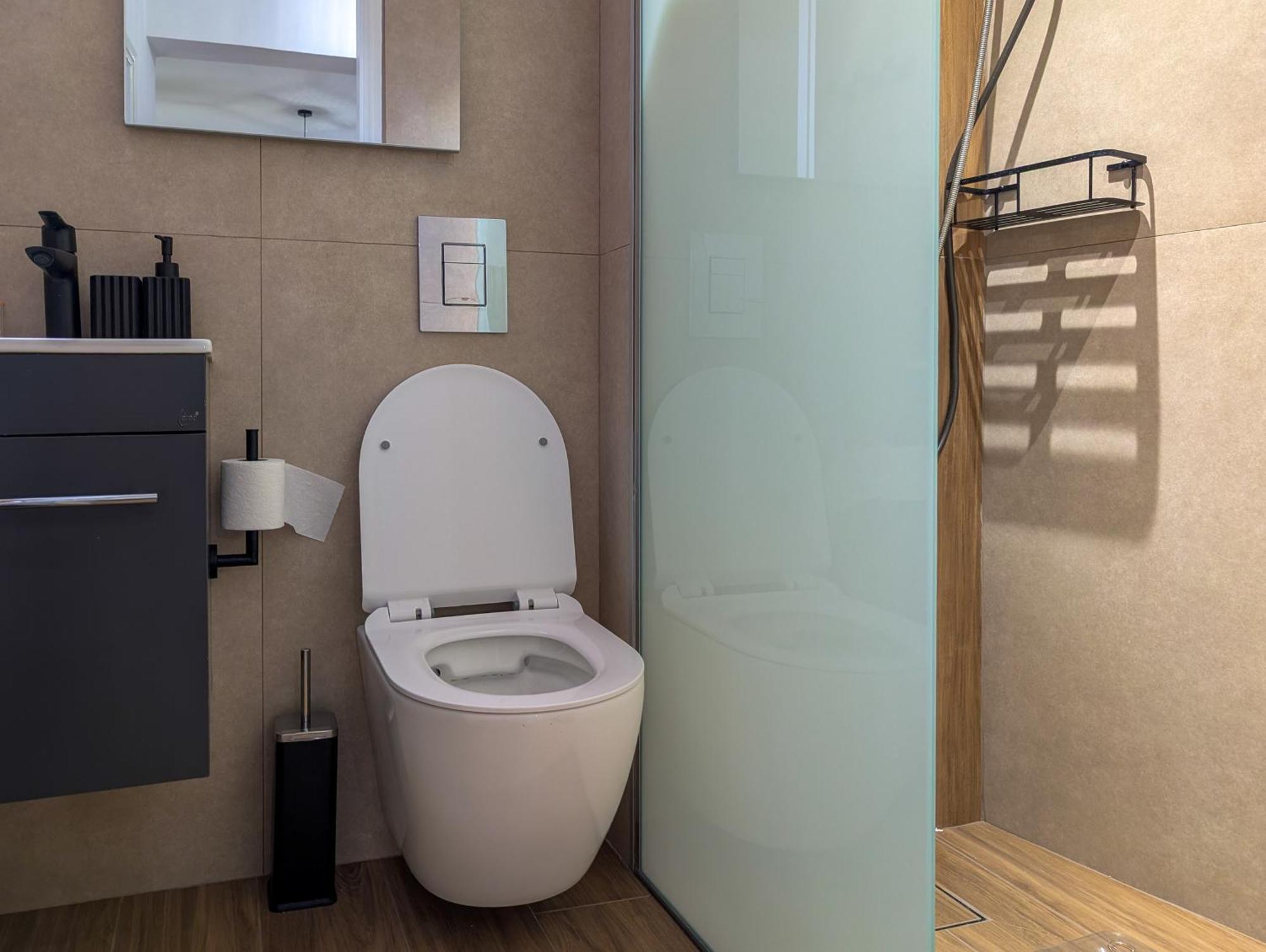 Xperience Central Apartments 伊拉克利翁 外观 照片