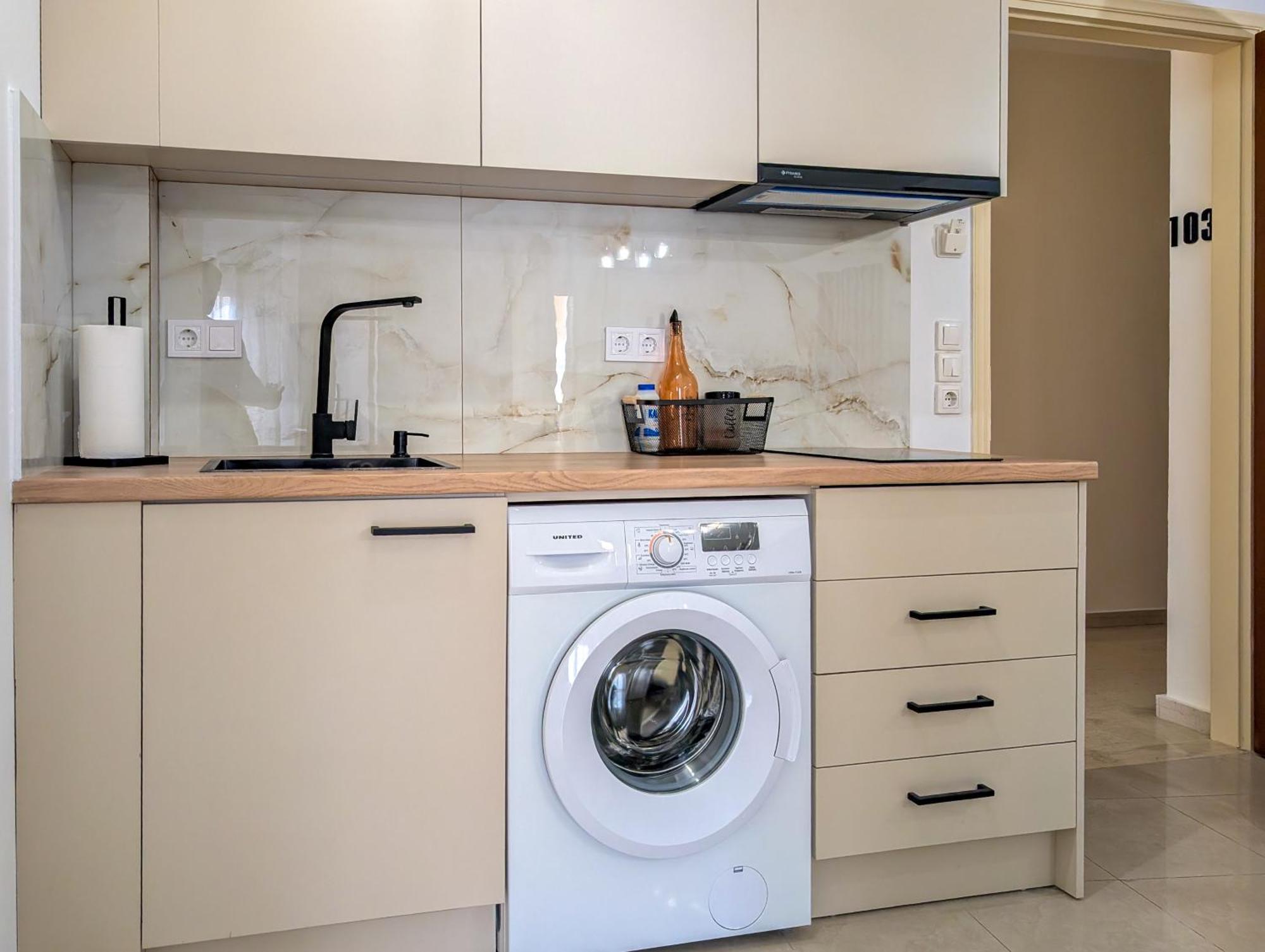 Xperience Central Apartments 伊拉克利翁 外观 照片