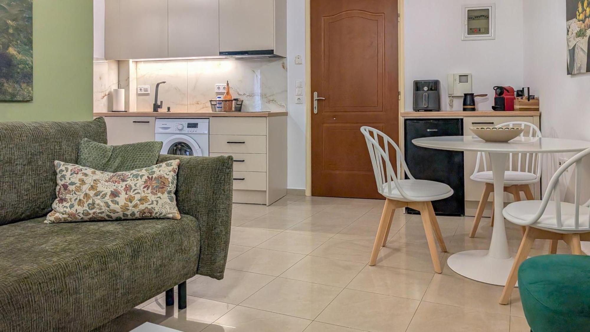Xperience Central Apartments 伊拉克利翁 外观 照片